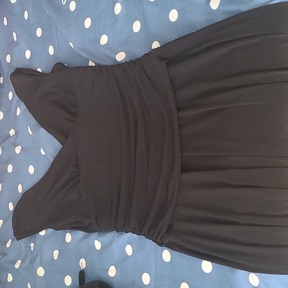 Black Dress Size Large - Picture 2 of 4
